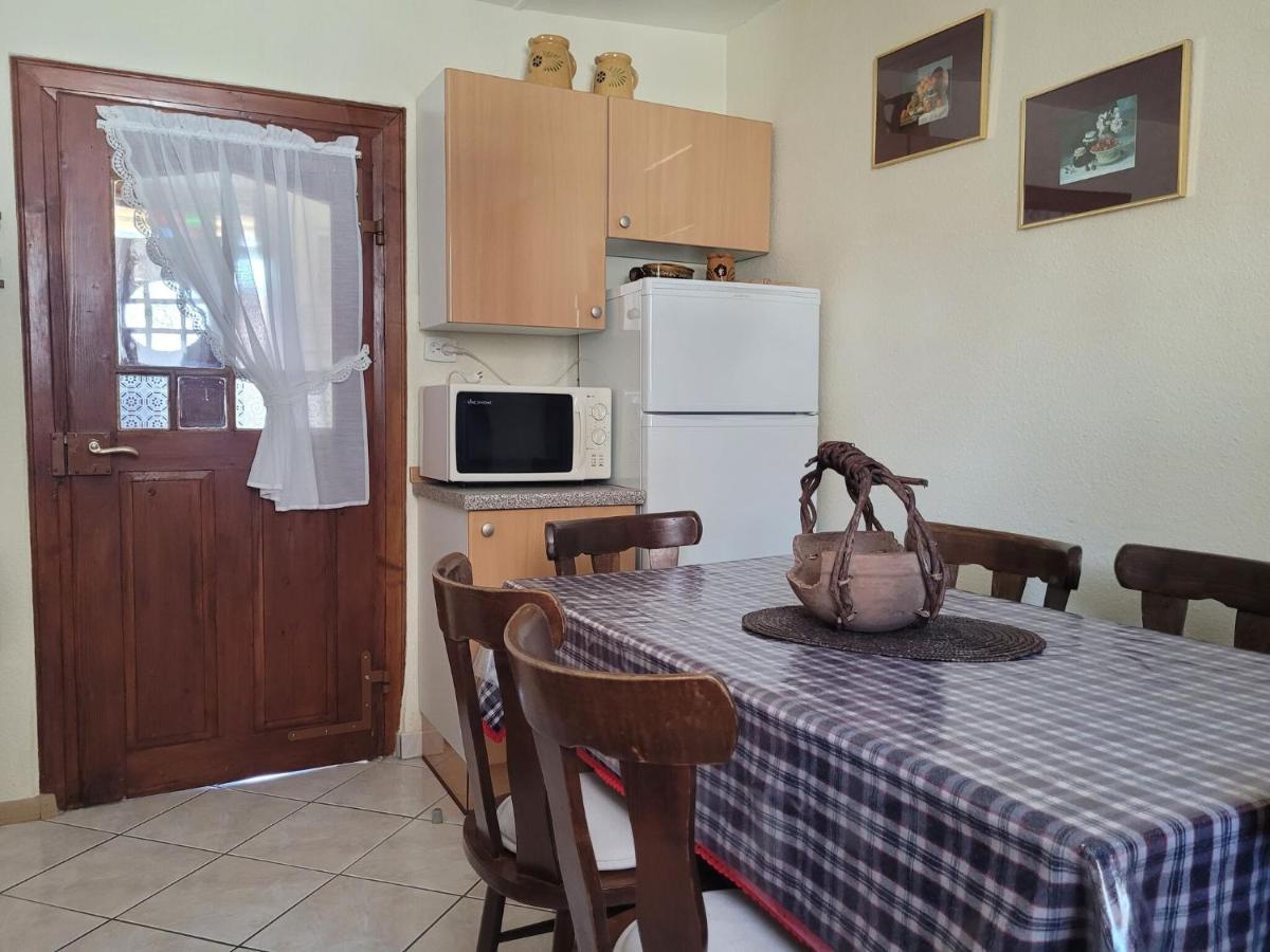 Cosy Holiday Home In Schleithal With Garden エクステリア 写真